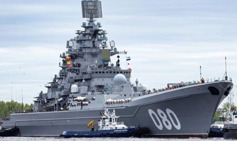 Điểm đặc biệt ở tuần dương hạm Kirov Nga khiến tàu khu trục Zumwalt Mỹ liên tục bị đặt lên bàn cân