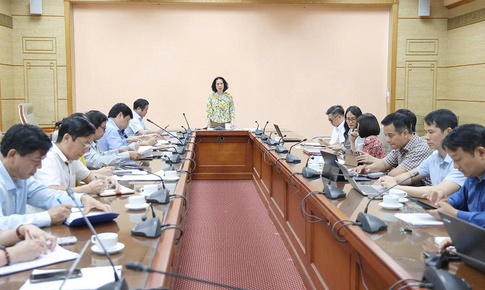 Thứ trưởng Nguyễn Thị Liên Hương: Hoàn thiện thể chế, đẩy nhanh tiến độ các nhiệm vụ phòng bệnh