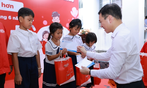 Vệ sinh phòng bệnh, nâng cao sức khỏe nhân dân từ tuyến cơ sở