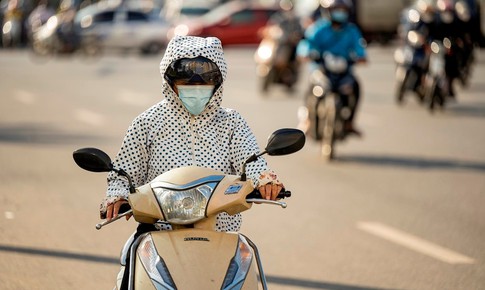 El Nino gia tăng mạnh, nắng nóng và mưa lũ ngày càng khốc liệt