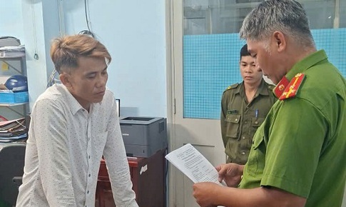 Bắt khẩn cấp đối tượng dùng dao đe dọa, giam lỏng Đoàn thẩm định tài sản thế chấp
