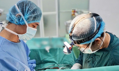 Nam bệnh nhân suýt tử vong do sốc nhiễm trùng, hoại tử vùng cổ
