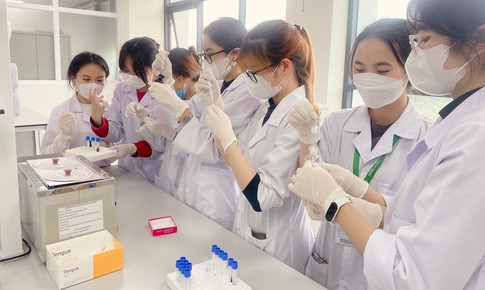 Điểm sàn Y Dược năm 2026 biến động mạnh với nhiều ngành tăng đến 1,5 điểm