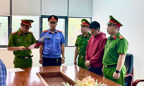 Nhân viên ngân hàng lừa đảo chiếm đoạt hơn 29 tỷ đồng