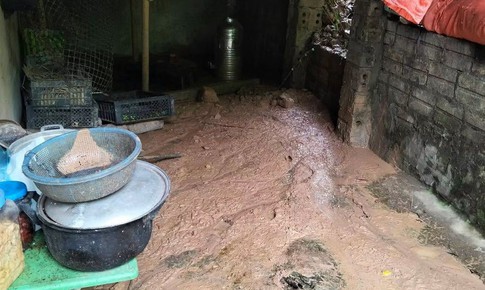 Nhiều địa phương thiệt hại nặng nề do mưa lớn và sạt lở, thủy điện Tuyên Quang đóng cửa xả đáy ứng phó