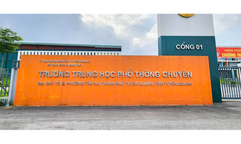 Thí sinh tại điểm thi Chuyên Tuyên Quang thực hiện đăng ký xét tuyển thế nào?