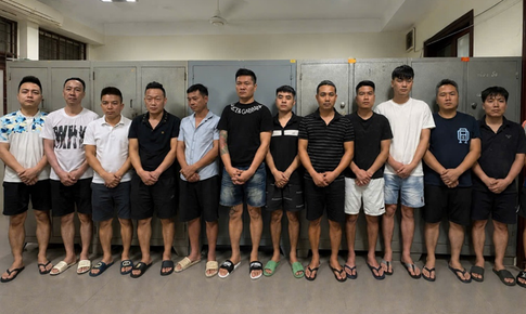 Hơn 60 tỷ đồng được người chơi 'nướng' vào 1 đường dây cá độ bóng đá
