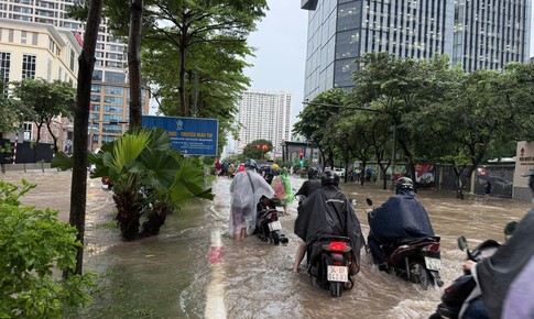 Miền Bắc đón mưa dông giảm nhiệt nắng nóng