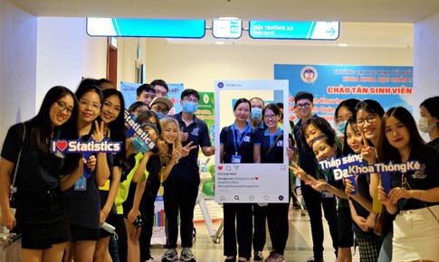 Các trường đại học hỗ trợ học bổng hàng tháng cao nhất cho sinh viên
