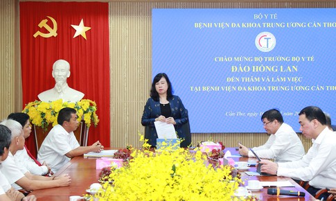 Bộ trưởng Đào Hồng Lan: BVĐK Trung ương Cần Thơ cần tiếp tục đổi mới để khẳng định vai trò bệnh viện hạt nhân vùng ĐBSCL