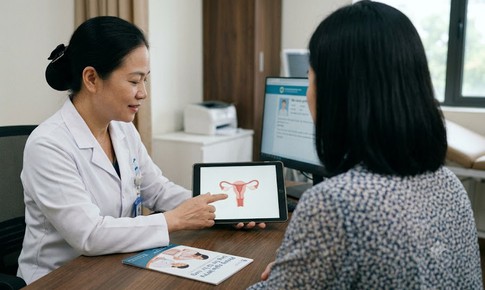 Vì sao cần sàng lọc ung thư cổ tử cung ở người nhiễm HIV?