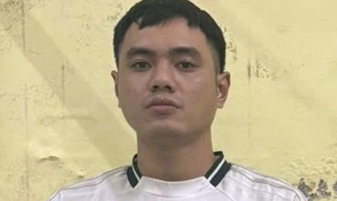 Kiểm tra hành chính, phát hiện Nguyễn Công Minh cá độ bóng đá qua mạng