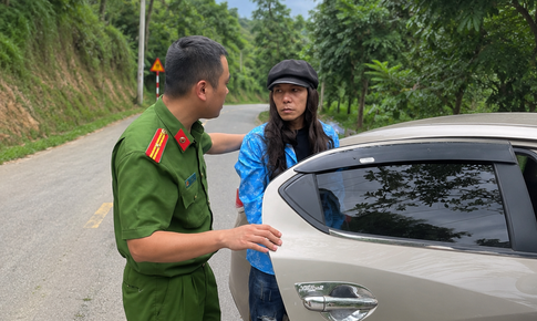 Đội tóc giả, cố thủ trong ô tô, Trần Văn Tam vẫn bị bắt