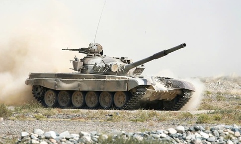 Xe tăng T-80BVM Nga 'làm mưa làm gió' ở Ukraine