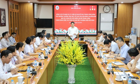 Bệnh viện Hữu Nghị cần trở thành mô hình chăm sóc sức khỏe cán bộ hiện đại, chuyên sâu và chuyển đổi số toàn diện