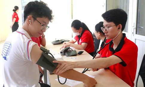 Chính thức chốt điểm sàn lĩnh vực sức khỏe năm nay