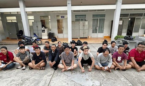 Hơn 100 công an đồng loạt ra quân, triệt phá đường dây đánh bạc hàng trăm tỷ ở An Giang