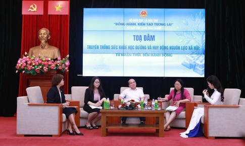 Lấp khoảng trống sức khỏe học đường, cần một hành lang pháp lý đủ mạnh