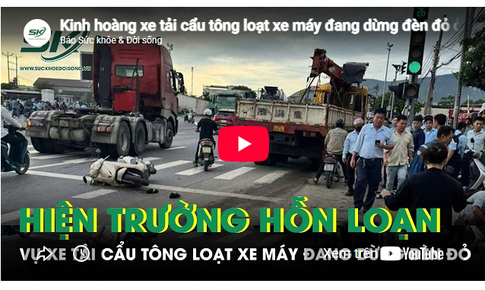 Kinh hoàng xe tải cẩu tông loạt xe máy đang dừng đèn đỏ ở Hà Tĩnh, hiện trường hỗn loạn
