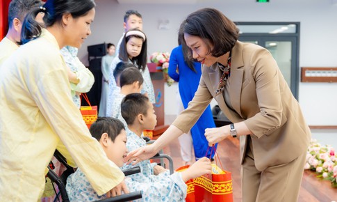Hà Nội xây dựng môi trường y tế an toàn, nâng cao chất lượng CSSK nhân dân