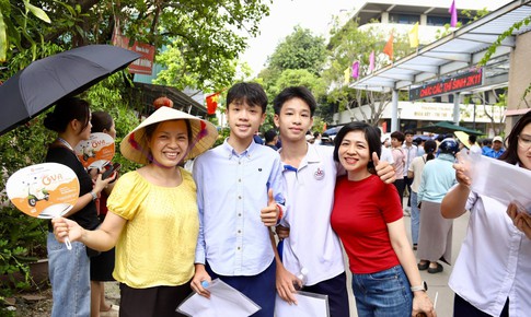 Bỏ môn thi thứ ba vào lớp 10 có giảm tải thi cử thực chất?