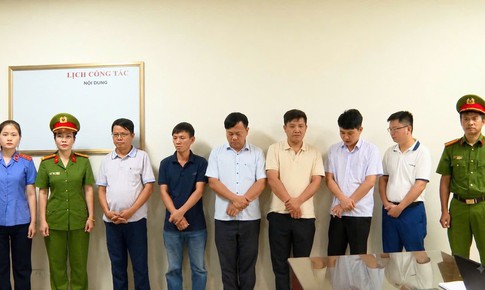 Khởi tố nhiều giám đốc, cán bộ doanh nghiệp vì dùng hồ sơ thí nghiệm giả