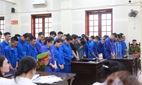 Đường dây lừa đảo qua mạng hơn 71 tỷ đồng, 48 bị cáo lĩnh án