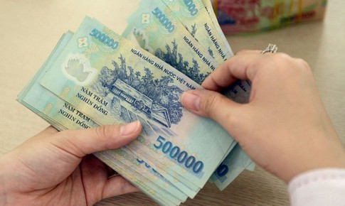 Sẽ điều chỉnh tiền lương khu vực công, lương tối thiểu năm 2027 tăng 7,8%