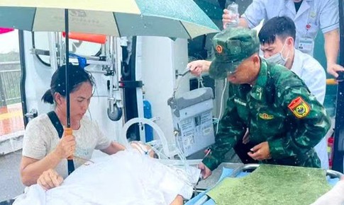Liên tiếp mở "luồng xanh" đưa bệnh nhân qua biên giới cấp cứu