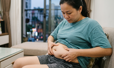 Vì sao sau 30 tuổi mỡ bụng tích tụ nhanh bất thường?