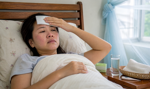 Sốt xuất huyết ngày thứ mấy nguy hiểm nhất? Hết sốt có phải đã hết nguy hiểm?