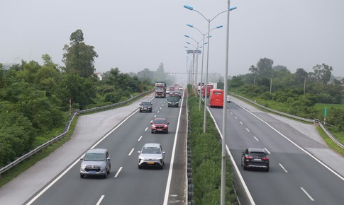CSGT xử lý lỗi không giữ khoảng cách, cao tốc Pháp Vân - Cầu Giẽ - Cao Bồ ra sao?