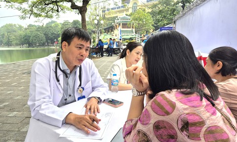 Nghỉ lễ dài ngày, ăn thế nào không tăng cân và 'quá tải' chuyển hóa?