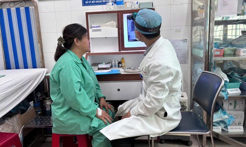 Ho sặc 30 phút sau bữa ăn, phát hiện xương cá hình chữ T mắc trong khí quản