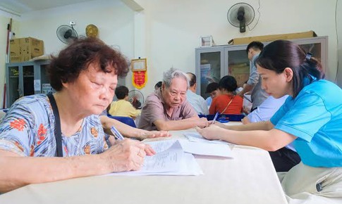 Cách nhận trợ cấp hằng tháng khi chưa đủ điều kiện hưởng lương hưu