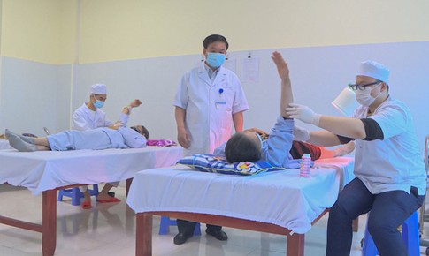 Đào tạo bác sĩ chuyên khoa y học cổ truyền cần một cách thiết kế riêng