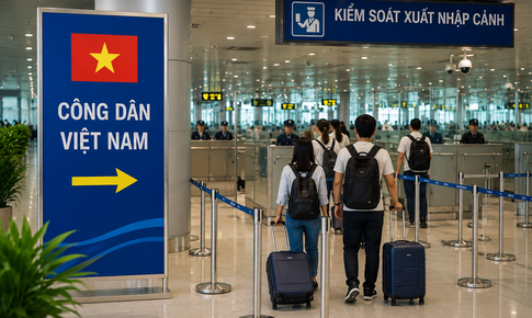 Người Việt Nam có làn nhập cảnh riêng tại Nội Bài, từ chờ cả giờ xuống còn vài phút