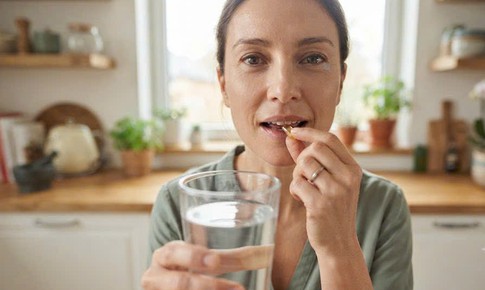 Ai nên thận trọng khi sử dụng dầu cá?