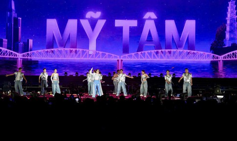 Bùng nổ đêm khai màn Huế Wonderverse Music Fest 2026