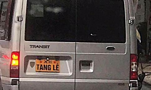 Tài xế dùng biển 'xe tang lễ' che biển số bị xử phạt thế nào?