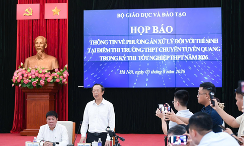 Vì sao vụ việc ở Quảng Trị hủy kết quả còn Tuyên Quang thi lại tốt nghiệp THPT?