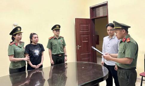 2 năm thay tên đổi dạng, nữ nghi phạm vừa về Việt Nam đã sa lưới công an