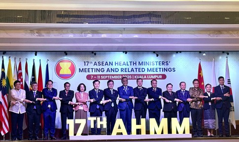 Thứ trưởng Bộ Y tế Nguyễn Thị Liên Hương tham dự AHMM 17 và các hội nghị cấp Bộ trưởng liên quan tại Malaysia