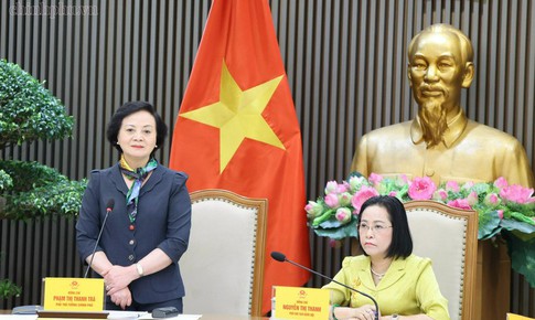 Phó Thủ tướng: Phải giảm tầng nấc trung gian trong chuỗi cung ứng thiết bị y tế