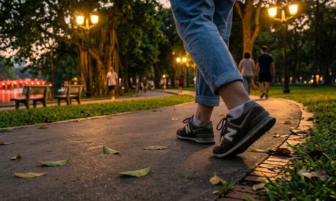 Thời điểm tốt nhất đi bộ sau bữa tối nhằm kiểm soát đường huyết