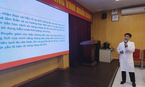 Cảnh báo: Mạng xã hội trở thành 'vòng xoáy' với sức khỏe tâm thần của trẻ