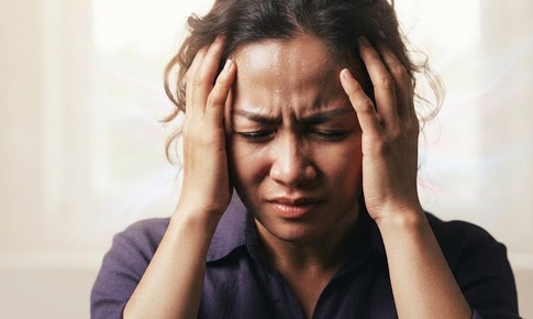 Vì sao thiếu sắt có thể gây đau đầu?