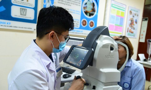 AI phân tích hình ảnh đáy mắt, phát hiện sớm võng mạc đái tháo đường