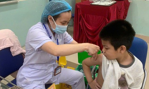 Hải Phòng tăng tốc làm sạch, chuẩn hóa dữ liệu tiêm chủng trước 30/9