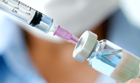 Tiêm vaccine: Phòng bệnh, giảm nguy cơ biến chứng nặng và tử vong